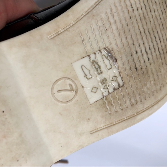 Men’s Casual Boat Shoes in Brown - Picture 13 of 14